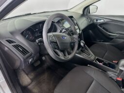 
										2017 Ford Focus full									
