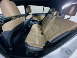 
										2020 Kia Sportage full									