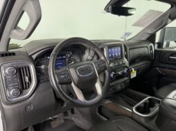 
										2022 GMC Sierra 2500HD Denali full									