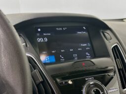 
										2017 Ford Focus full									