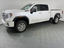 
										2022 GMC Sierra 2500HD Denali full									