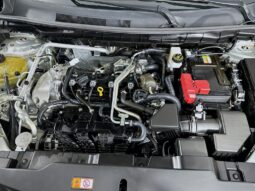 
										2022 Mitsubishi Outlander full									