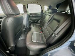 
										2022 Mazda CX-5 full									