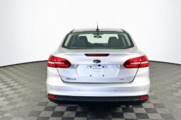 
										2017 Ford Focus full									