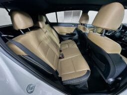 
										2020 Kia Sportage full									