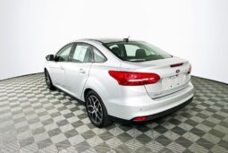 
										2017 Ford Focus full									