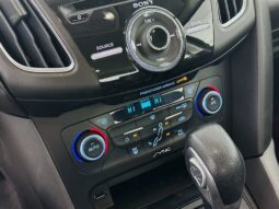
										2017 Ford Focus full									