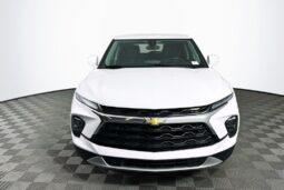 
										2023 Chevrolet Blazer full									