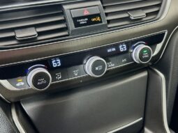 
										2018 Honda Accord full									